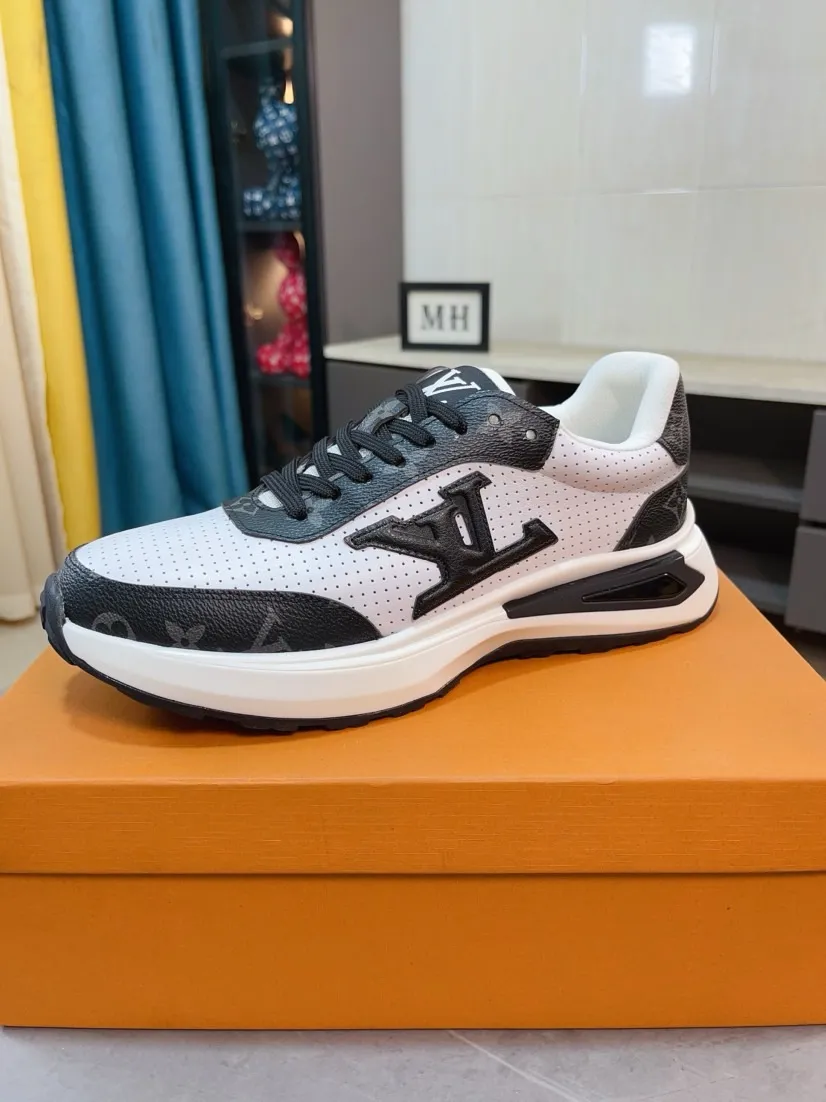 Men's shoes💰458🌸🌸【LV】Louis Vuitton🔍Top Purchasing Agency🇮🇹 Lu Street Fashion God's new sports shoes are coming and are on sale at the counter simultaneously. Original factory configuration, original cowhide fabric imported from Italy, high-quality embossed splicing complex process, sports fashionista, imported water-dyed sheepskin lining, sole: Wang Yuan factory specializes in original sole super comfortable, original factory follow-up goods 🔍🔍High quality, you can enter and leave the counter at will, welcome to compare and synchronize with the counter, code number 38-44, 45 customized